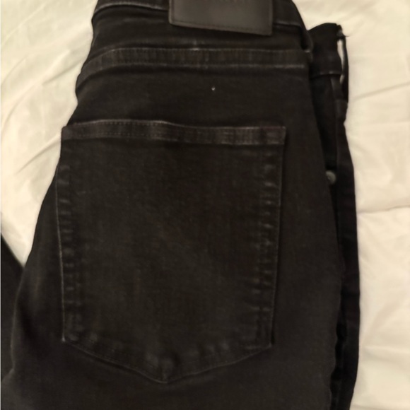 Everlane Women's Black Highrise Skinny Jeans 31 Ankle - Picture 3 of 3